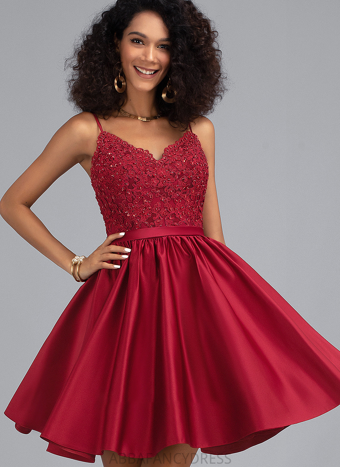 A-Line Prom Dresses Short/Mini Sequins With Beading V-neck Satin Angie