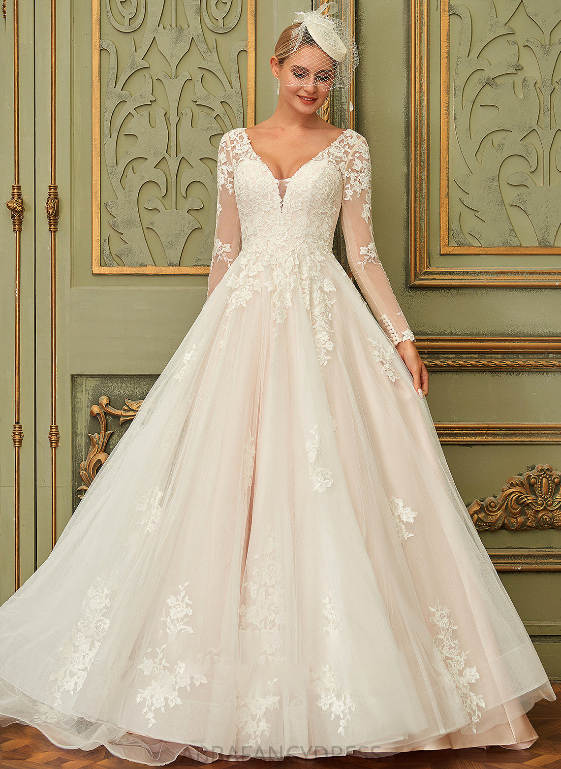Train Dress V-neck Ball-Gown/Princess Maren Tulle Wedding Sweep Wedding Dresses Lace