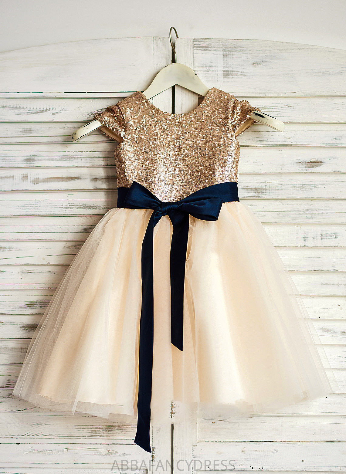 A-Line Sash Scoop Knee-Length Neck With Junior Bridesmaid Dresses Tulle Nora