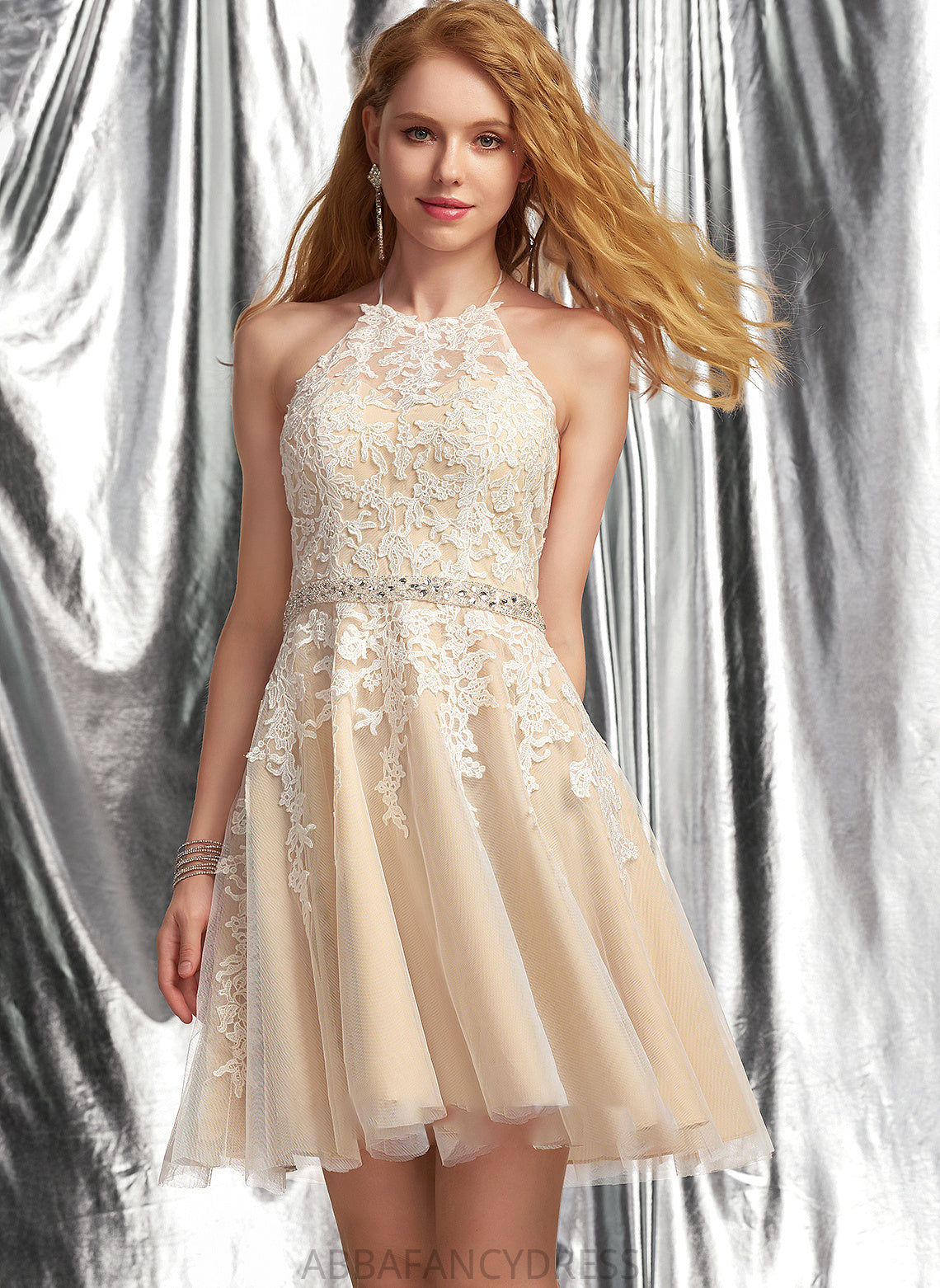 Short/Mini A-Line Kaelyn Lace Prom Dresses Beading With Sequins Halter Tulle
