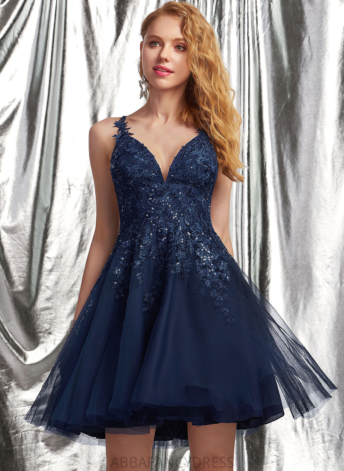 Sequins Tulle Short/Mini Prom Dresses A-Line Eleanor With V-neck Lace