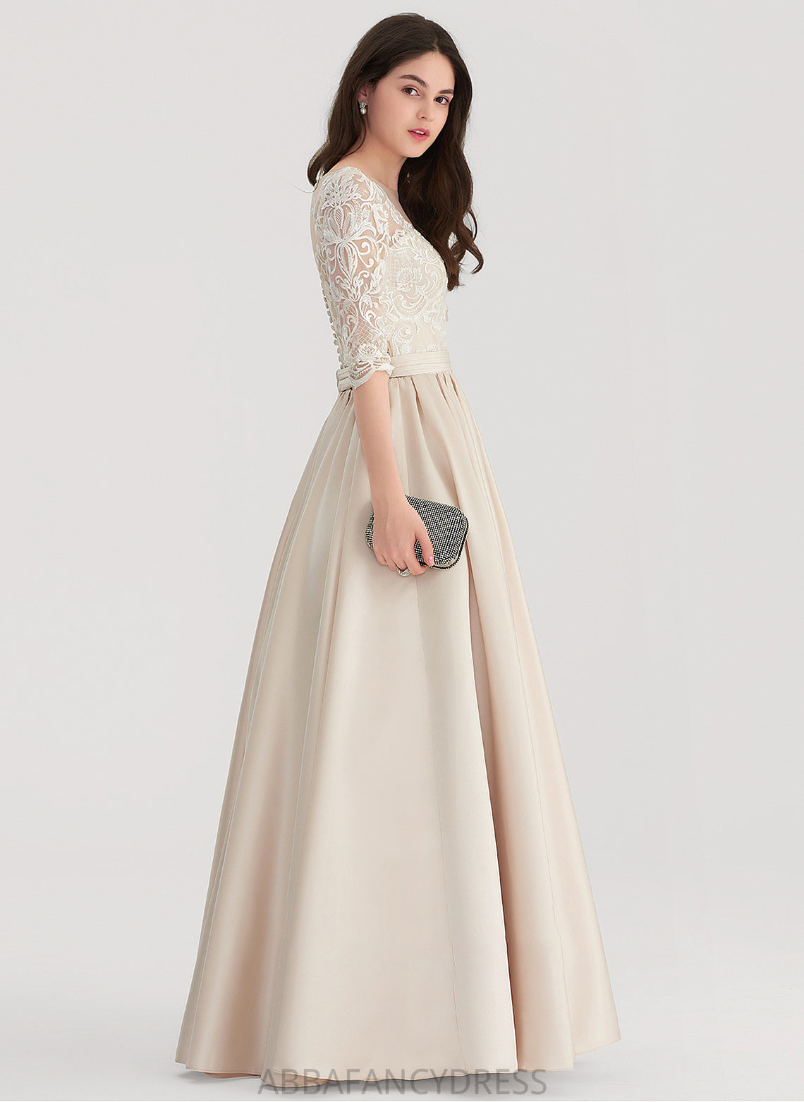 Satin Floor-Length Makayla Ball-Gown/Princess Scoop Prom Dresses Neck