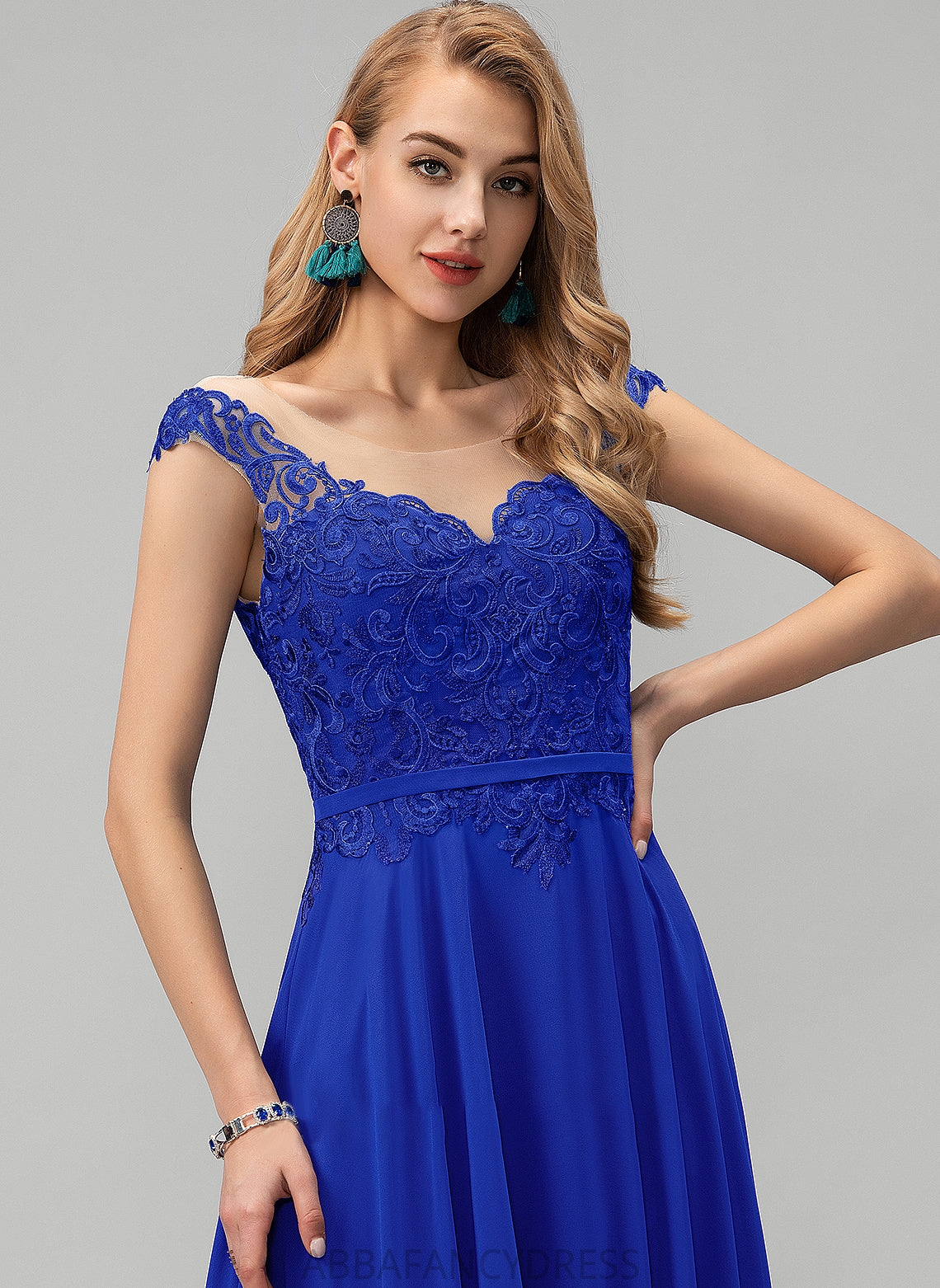 A-Line Chiffon Cheryl Prom Dresses Scoop Neck Sequins Floor-Length Lace With