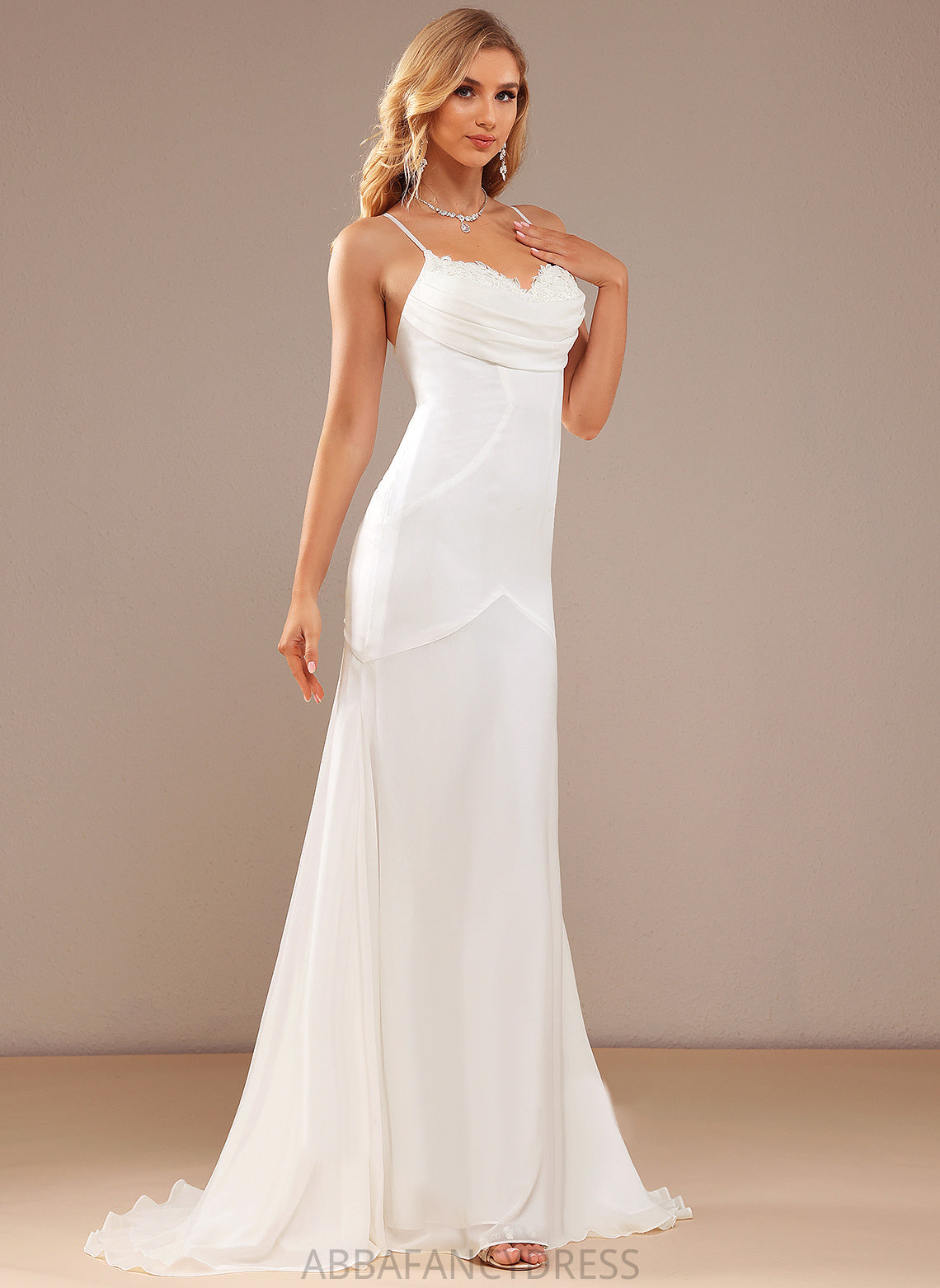 V-neck Trumpet/Mermaid Lace Dress Train Alexa Wedding Chiffon Wedding Dresses Sweep