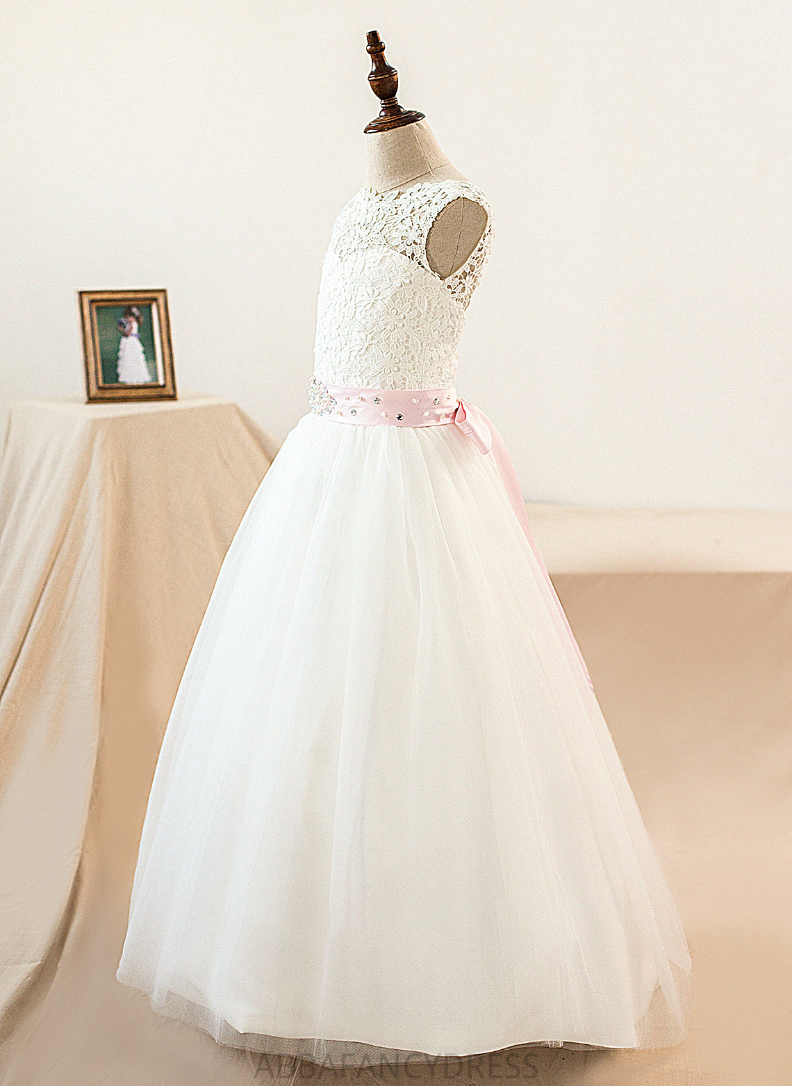 Junior Bridesmaid Dresses Scoop Ball-Gown/Princess Sash Beading Floor-Length Hillary With Tulle Bow(s) Neck