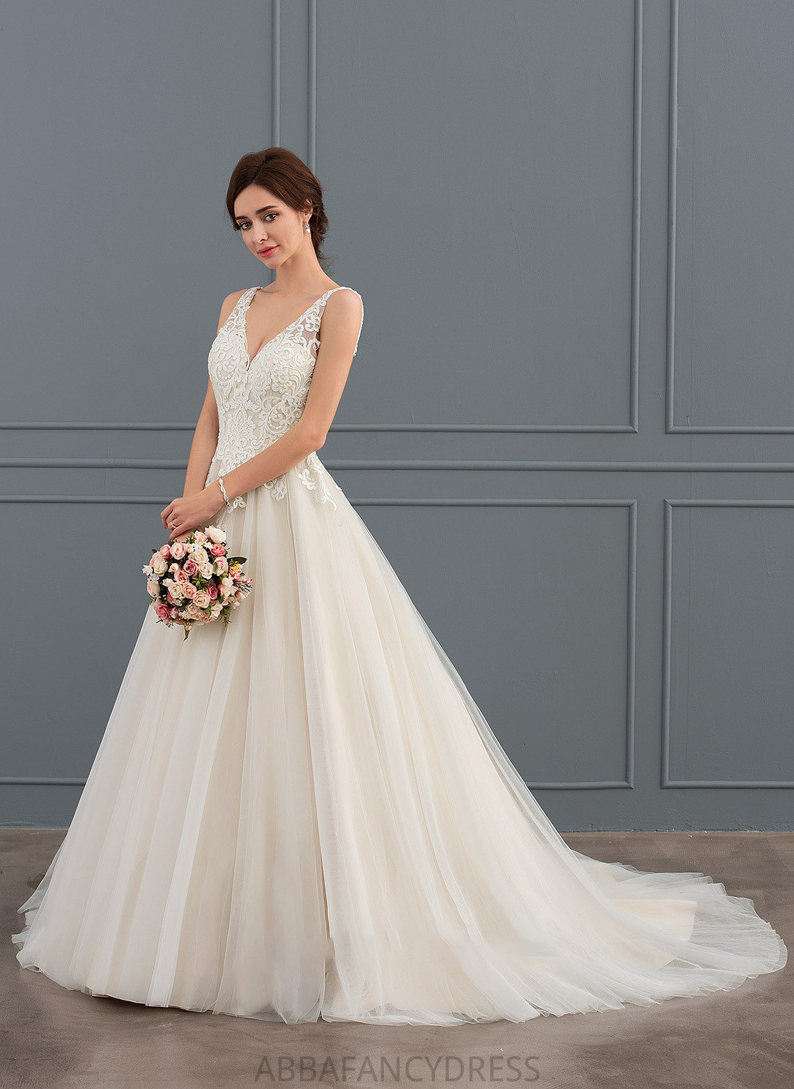 Tulle Train Court Wedding Dresses Dress V-neck Reese Wedding Ball-Gown/Princess