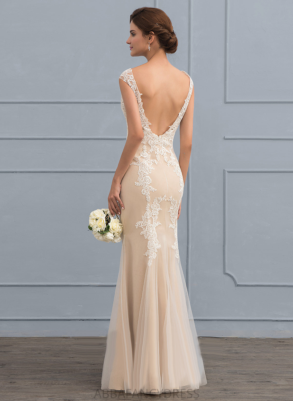 Tulle Trumpet/Mermaid Lace Wedding Dresses Floor-Length Dress Wedding Tania
