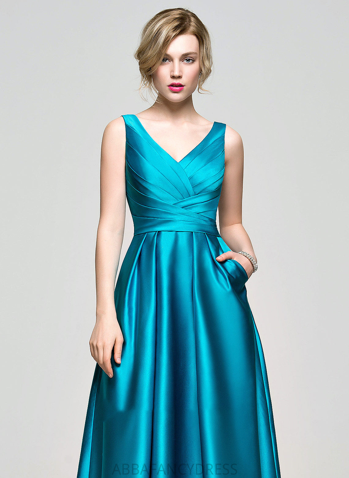 Zoey Ruffle Pockets Satin Ball-Gown/Princess Prom Dresses V-neck Floor-Length With