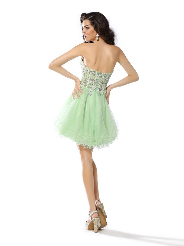 A-Line/Princess Sweetheart Ruffles Sleeveless Short Satin Cocktail Cheyanne Dresses Homecoming Dresses