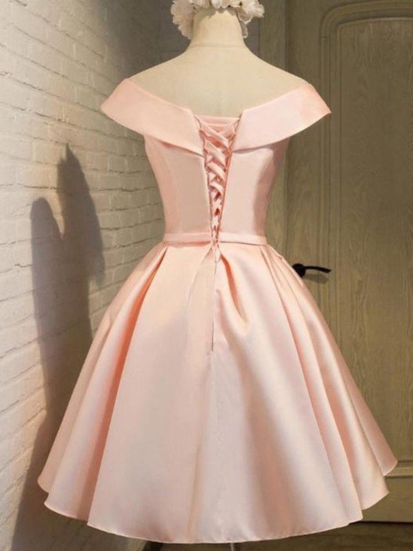 A-Line/Princess V-neck Sleeveless Sash/Ribbon/Belt Homecoming Dresses Satin Short/Mini Dresses Zoey