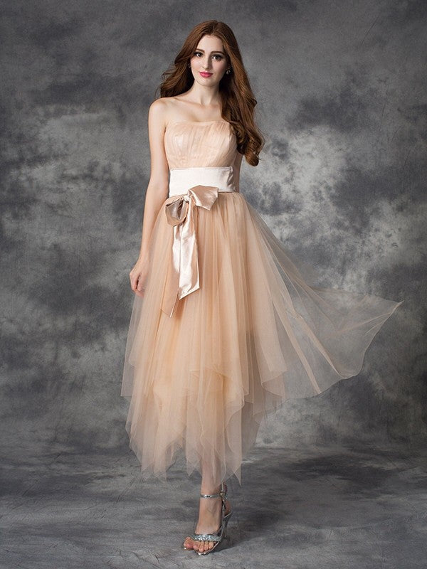 A-line/Princess Strapless Bowknot Sleeveless Homecoming Dresses Long Elastic Maya Woven Satin Dresses